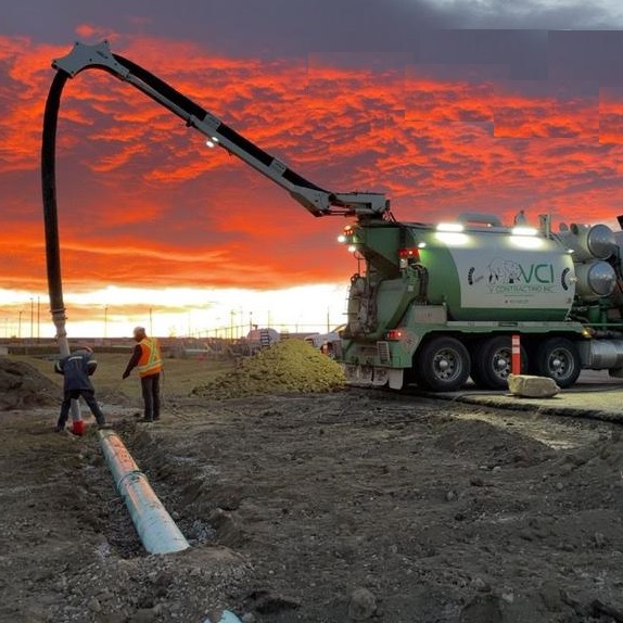 Hydrovac excavation truck