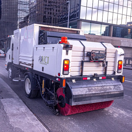 Street sweeper service vehicle